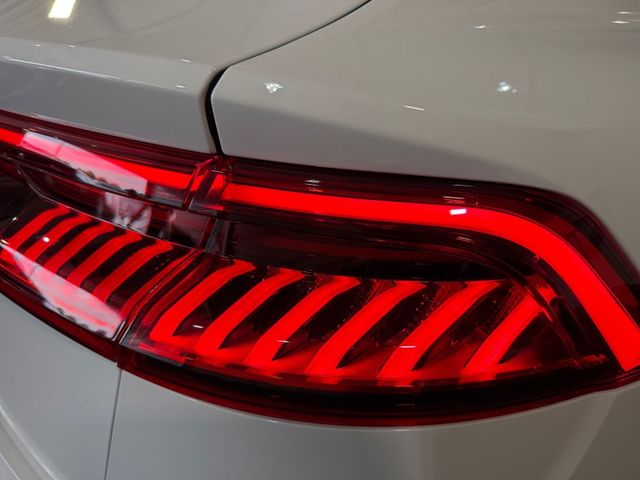 Q8 55 TFSI QUATT S LINE HD MATRIX+LUFT+AHK+PANO+
