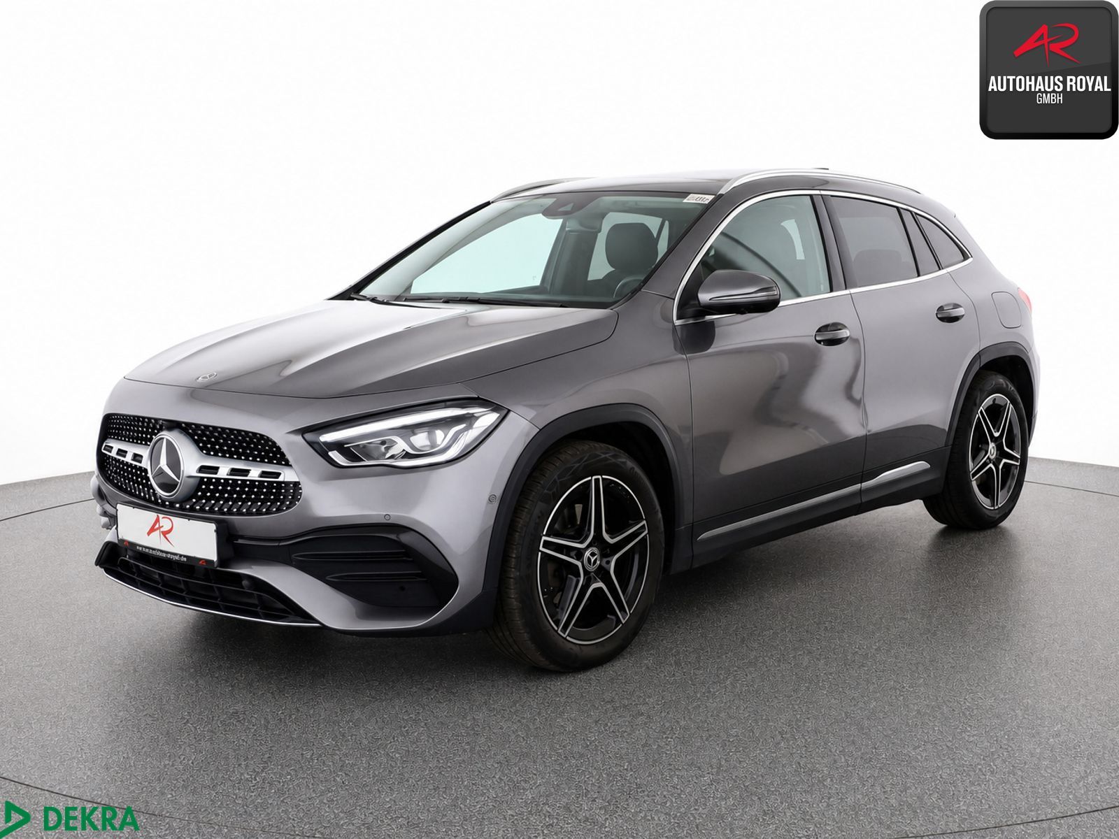 MERCEDES-BENZ GLA 250 4M AMG 360GRAD TOTWINKEL,AMBIENTE,1HD,SH
