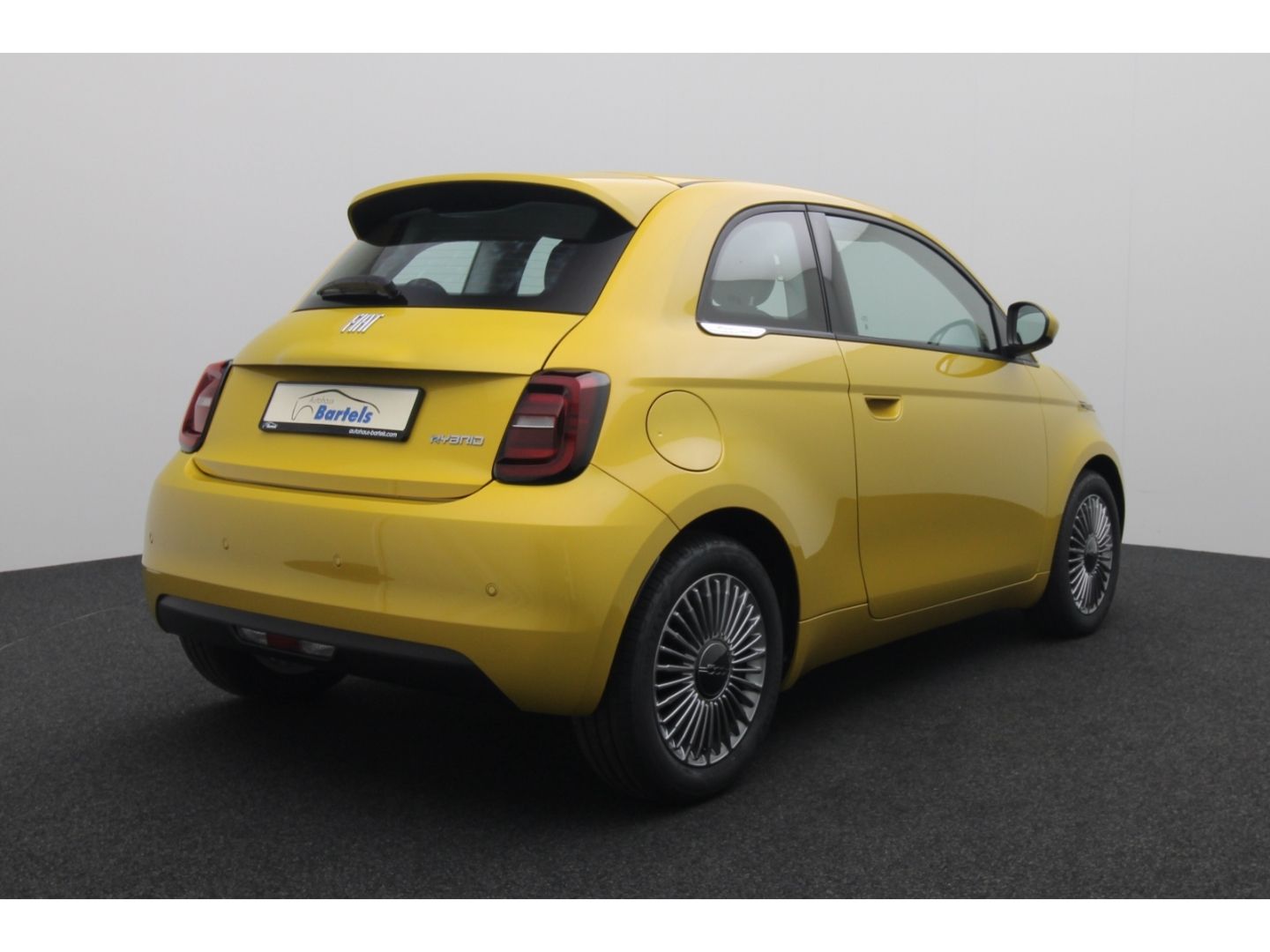 Fahrzeugabbildung Fiat 500 1.0 FireFly Hybrid Torino Sitzheizung