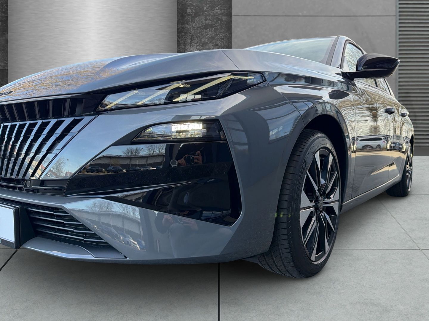 Peugeot 308 - Bild 4