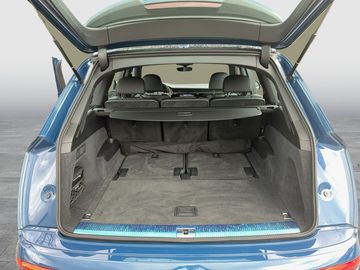 Audi Q7 - 12