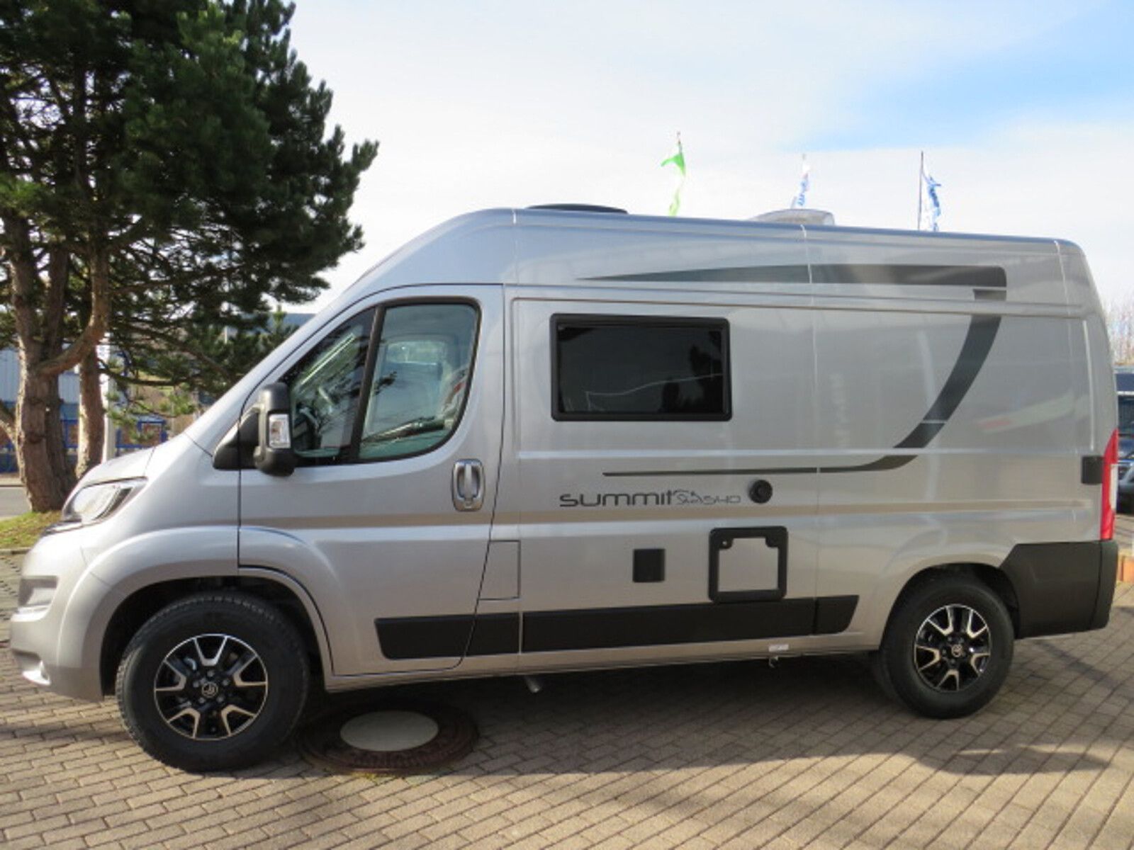 Fahrzeugabbildung Pössl Summit Shine 540 Citroen 140 PS Navi AHK Solar