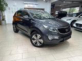 Kia Sportage 2.0 Spirit 4WD Navi Leder RueFaKa AHK X - Kia Sportage: Geländewagen, 2x4