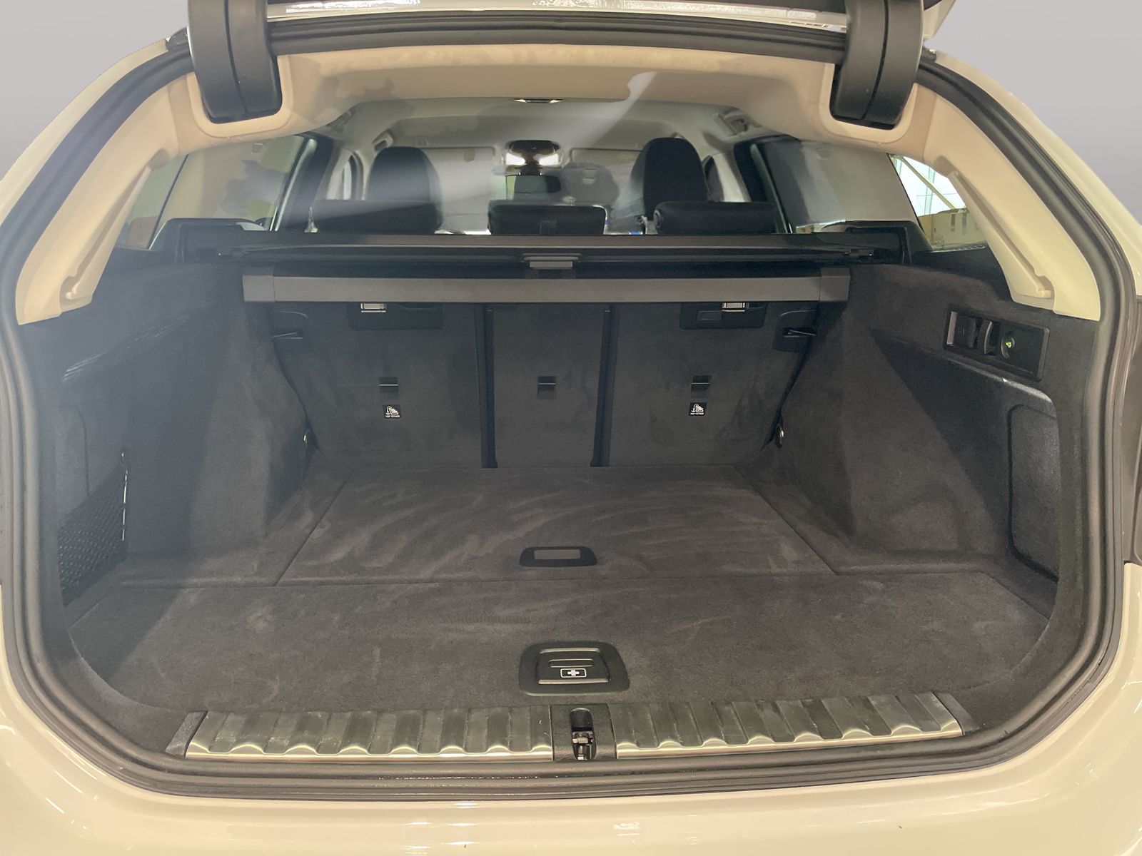 BMW 318 - Bild 16