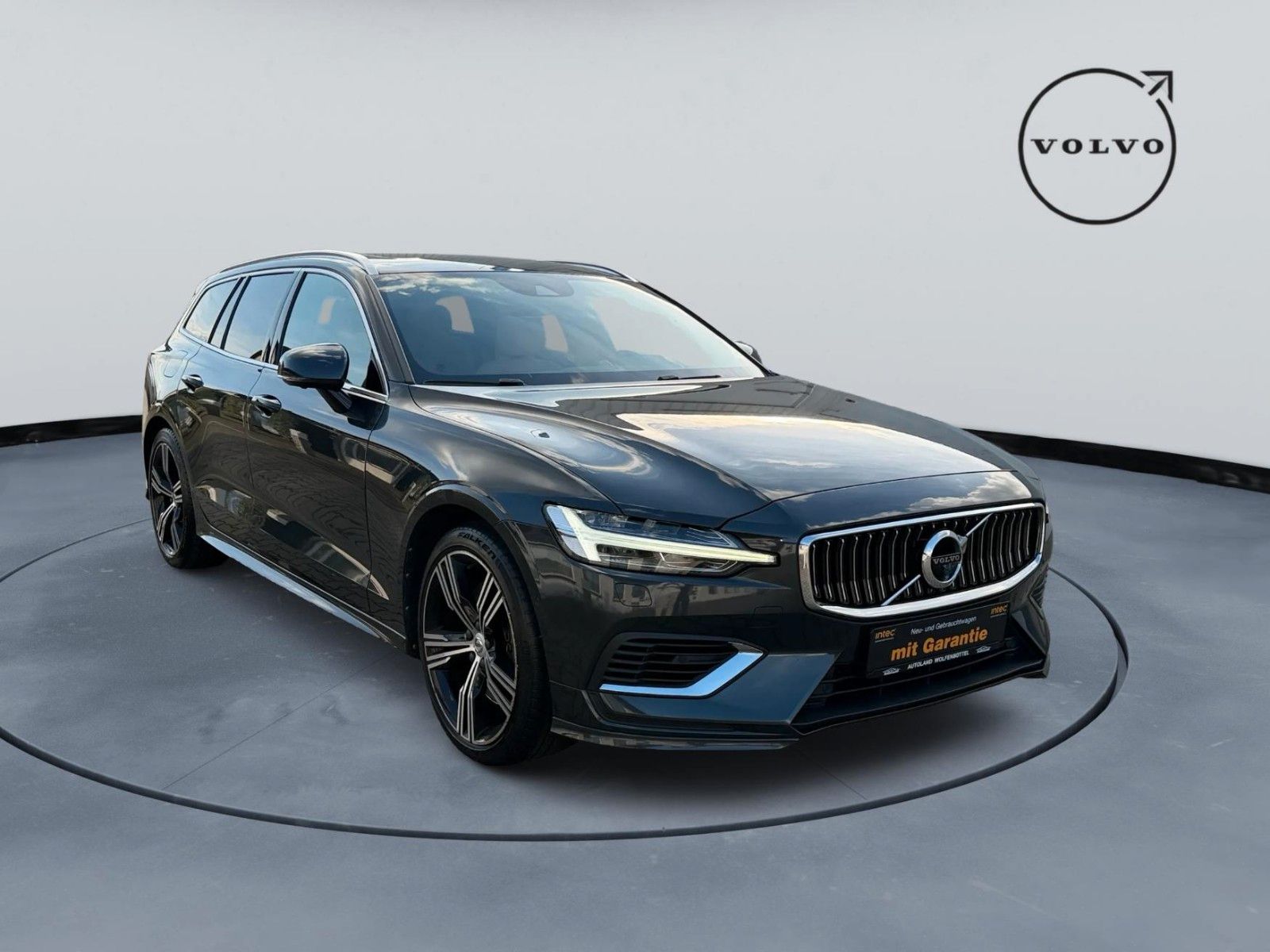 Volvo V60 Kombi Inscription Plug-In Hybrid AWD