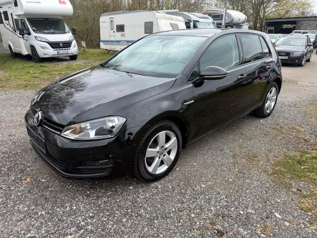 Volkswagen Golf VII Lim. Cup BMT 1.2 TSI/Automatik/Navi