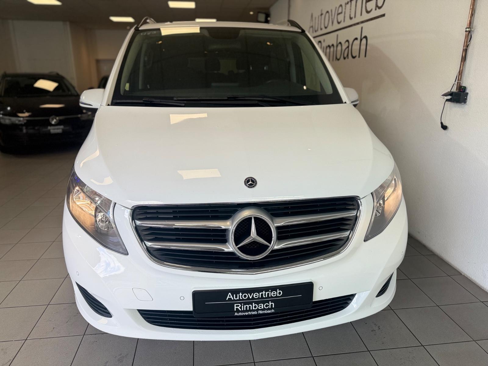 Mercedes-Benz Classe V 220 d | 163 ch | BVM | Attelage | Éclairage d'ambiance | Régulateur de vitesse | Vitres arrière surteintées