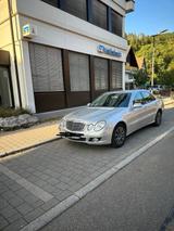 Mercedes-Benz zu Verkaufen - gebrauchte Mercedes-Benz 220 aus dem Jahr 2008