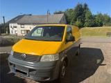 Volkswagen T5 Transporter - Selbstausbau Womo - gebrauchte Volkswagen T5 aus dem Jahr 2005