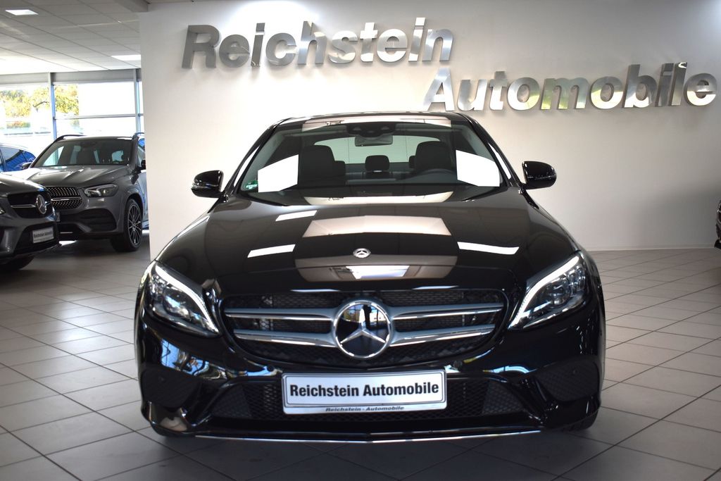 Mercedes-Benz C 300 d 4M 15 T/KM DISTR TOTW SPUR UNFALLFREI