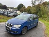 Volkswagen Touran 2.0TDI Highline Automatik TÜV-6-2026-SHZ