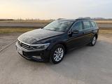 Volkswagen Passat Variant 2.0 TDI SCR DSG Business IQLight