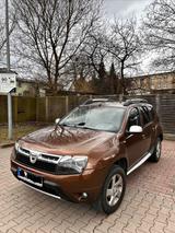 Dacia Duster DCI 4x2 - Dacia Duster mit Diesel-Antrieb: Limousine