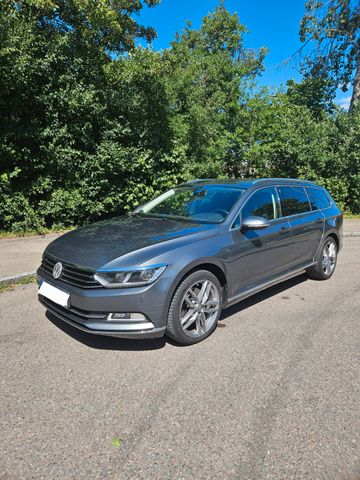 VW Passat Variant 2.0 TDI DSG Highline Variant ...