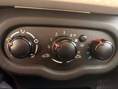RENAULT Twingo Life Bluetooth Cityflitzer Sparsam