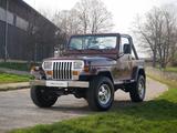 Jeep Wrangler YJ "Laredo", orig. 39000km, Erstlack, - Jeep Oldtimer