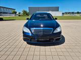 Mercedes-Benz S 63 AMG Long W221 - Mercedes-Benz S 63 AMG aus 2011