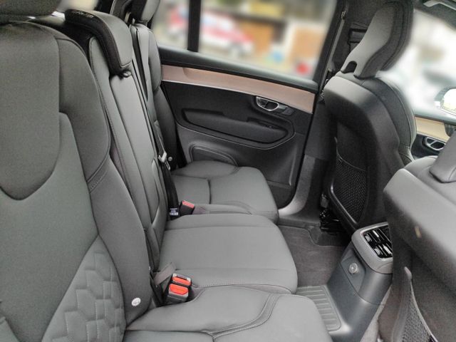 VOLVO XC 90 (Bild 18 von Array)