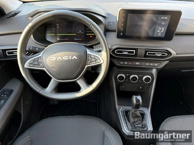 Fahrzeugabbildung Dacia Jogger Expression Hybrid 140 PDC/Winter-P/Deutsc - mit KI generiert/bearbeitet