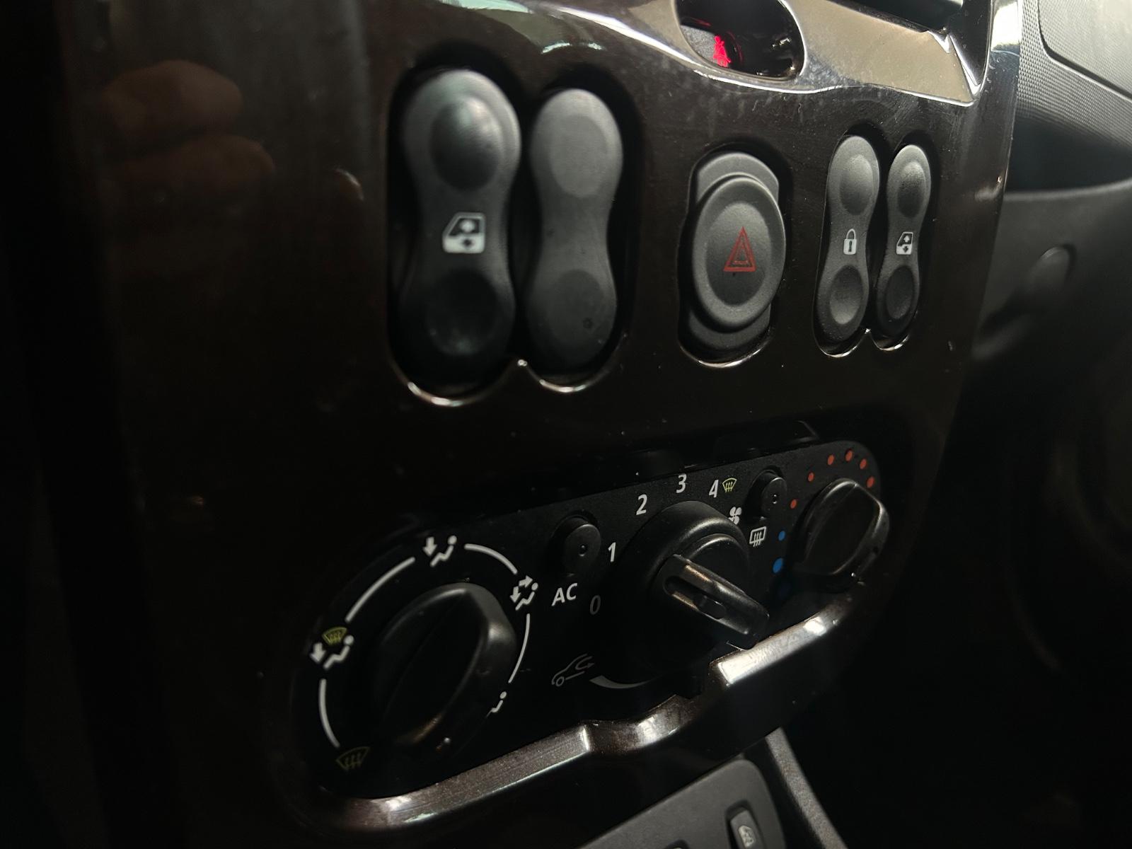 Dacia Duster 2012 — photo 33