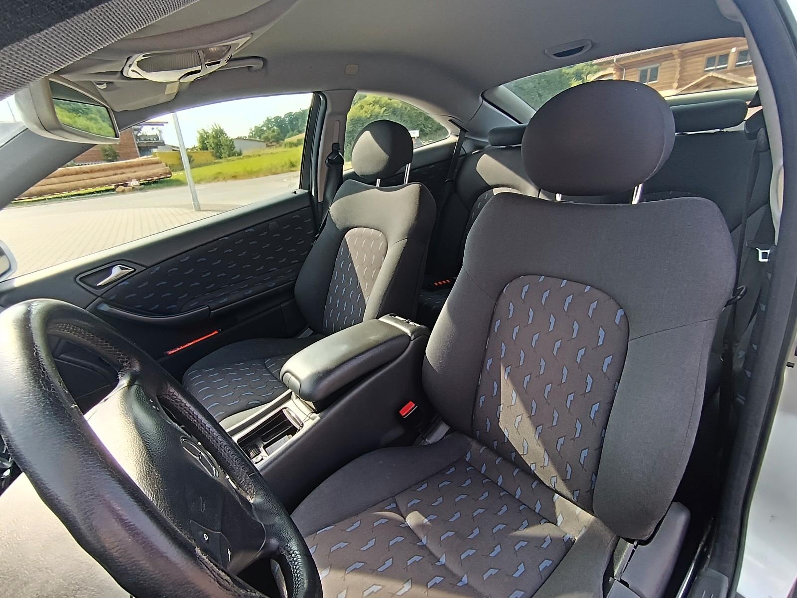 Mercedes-Benz CLC 200 Kompressor 
