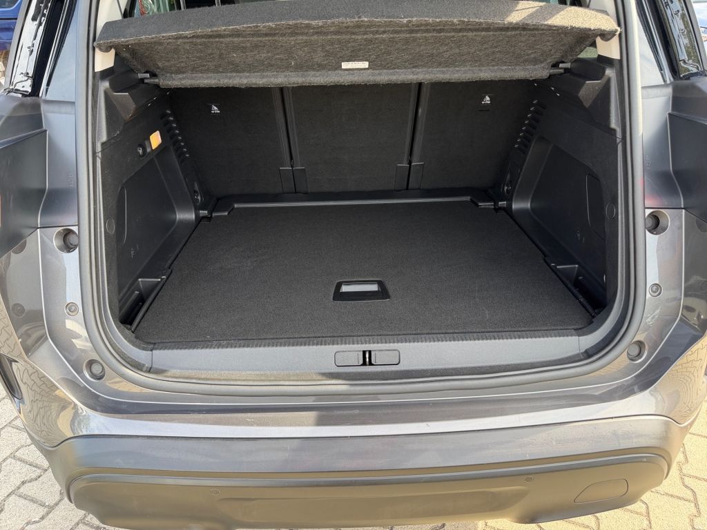 Fahrzeugabbildung Citroën C5 Aircross BlueHDI 130 S&S EAT8 SHINE PACK