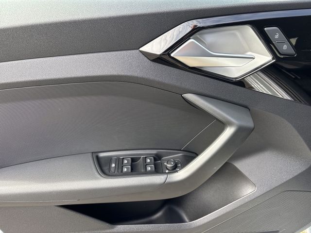 A1 Sportback 30 TFSI ADVANCED LED+PDC+SHZ+KLIMA+