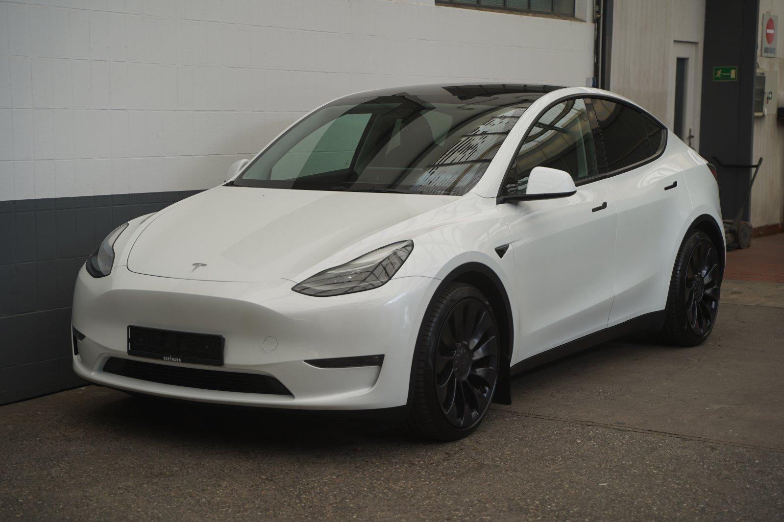 Tesla Model Y Performance *FSD full self drive*Mwst.*