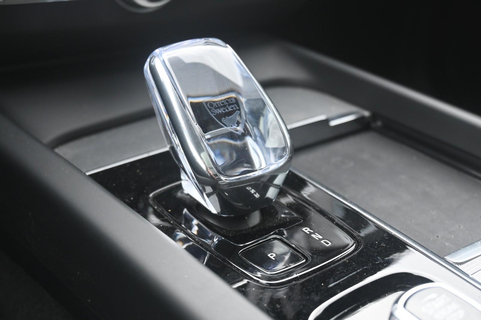 Volvo XC60 B5 AWD Ultra Dark*PANO*LUFT*360°*ACC*AHK, миниатюра 25