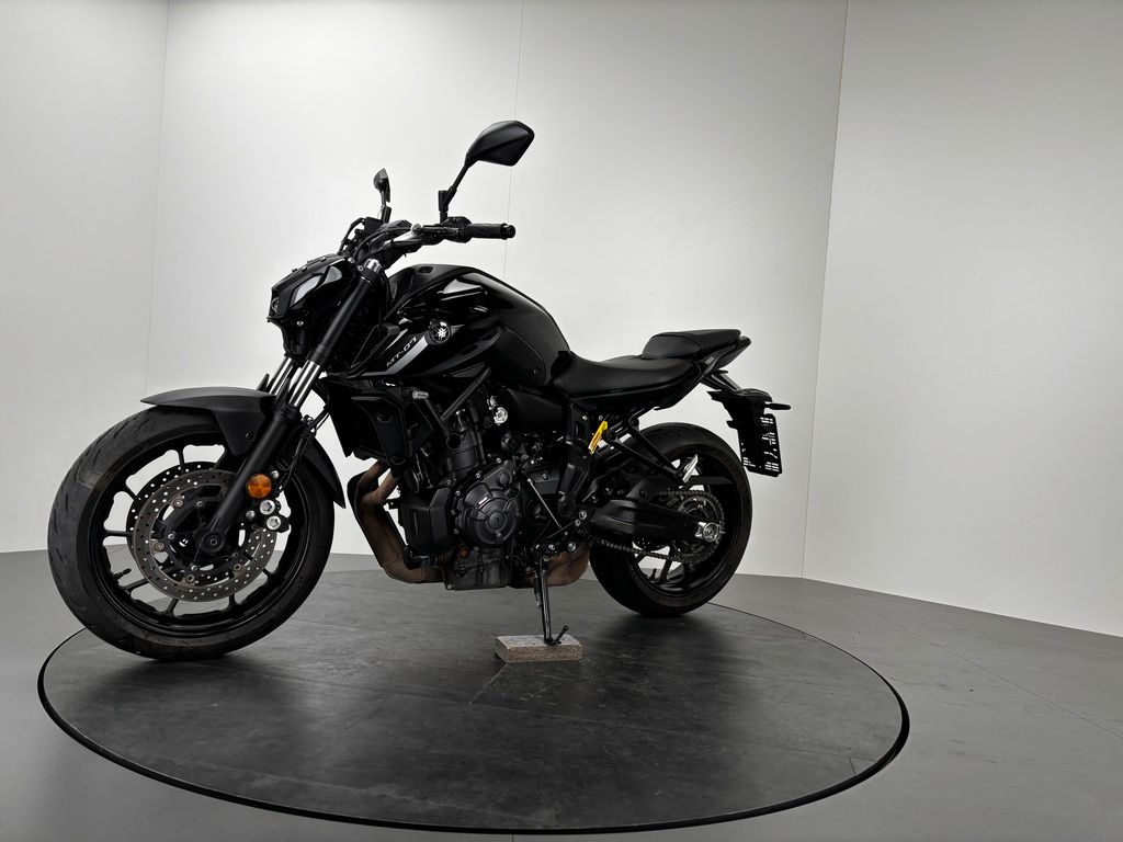 Fahrzeugabbildung Yamaha MT-07 35KW *A2 *SERVICE NEU