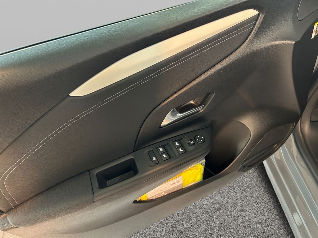 Fahrzeugabbildung Opel Corsa 1.2 Direct Injection Turbo Hybrid 48 V GS