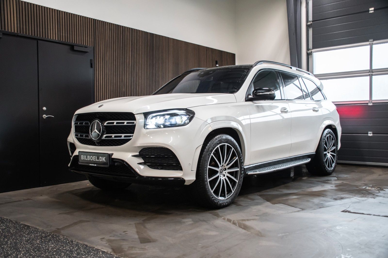 MERCEDES-BENZ GLS 400 d 4Matic AMG-Line VOLL