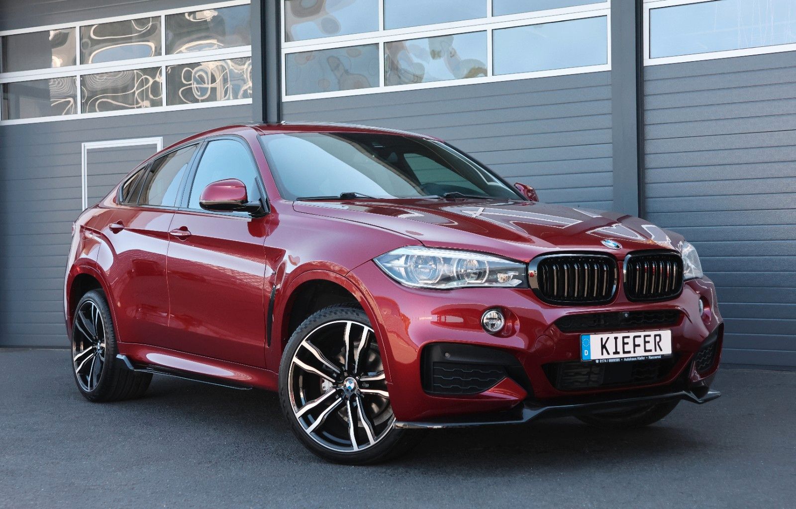BMW X6 xDrive35i M/HUD/360/4xSHZ/SoftClose/TOTW/R21