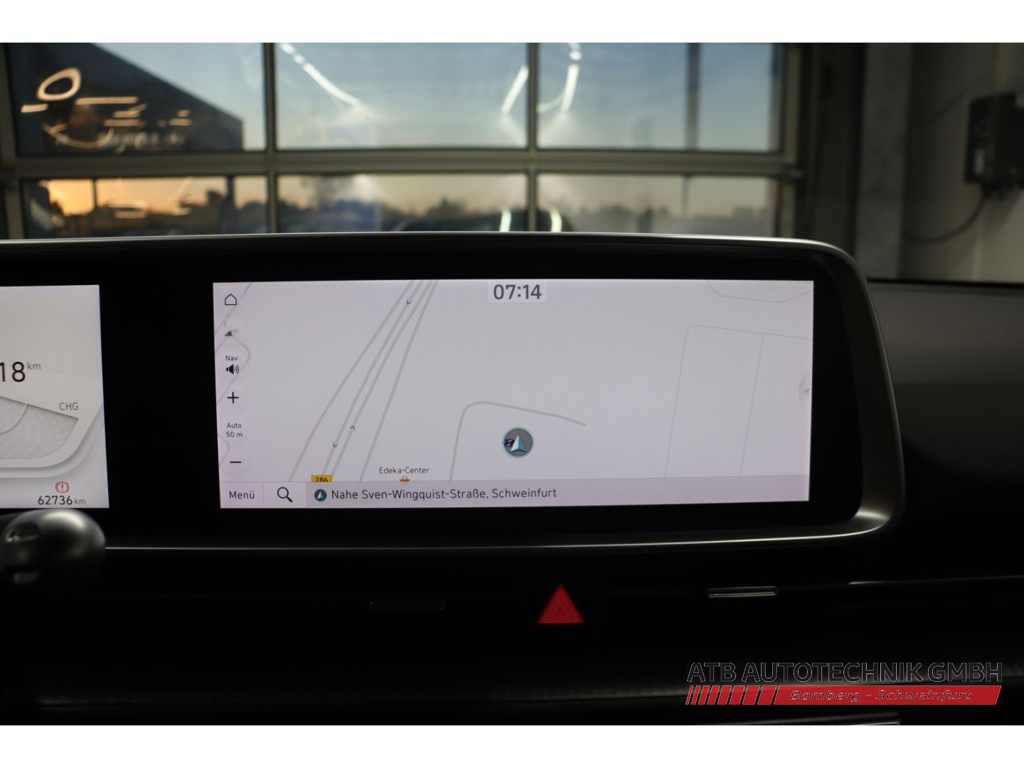 Fahrzeugabbildung Hyundai IONIQ 6 77,4 kWh DYNAMIQ 97,1% SOH Navi LED ACC