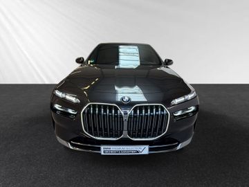 BMW 750 - 7