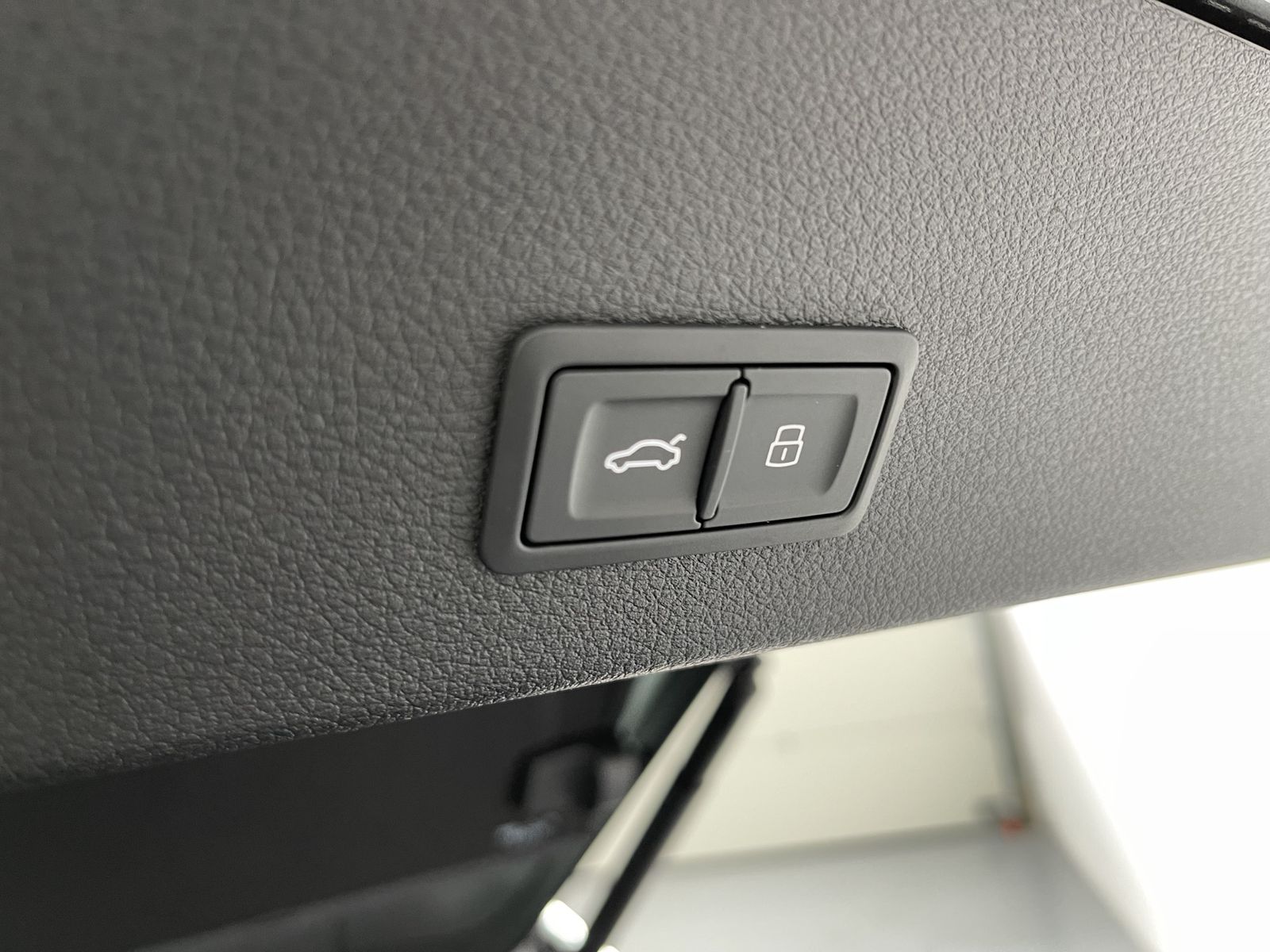 Fahrzeugabbildung Audi e-tron Sportback 55 Quattro*Leder*AHK*Matrix*HUD