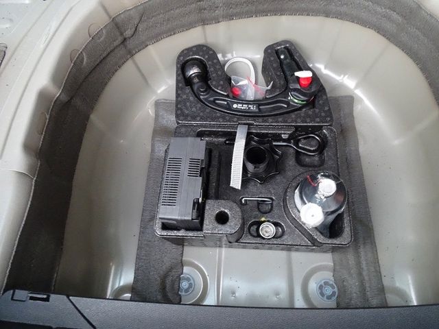 T-Cross 1.0 TSI Life / IQ.DRIVE - LED / AHZV