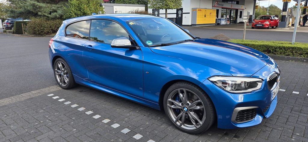 Image of BMW M140i