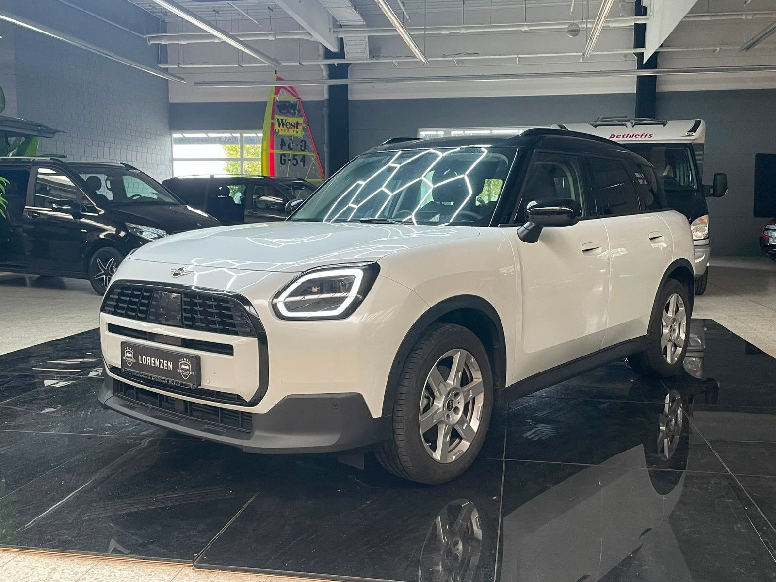 MINI Countryman C Neuwertig / LED / 2.HD
