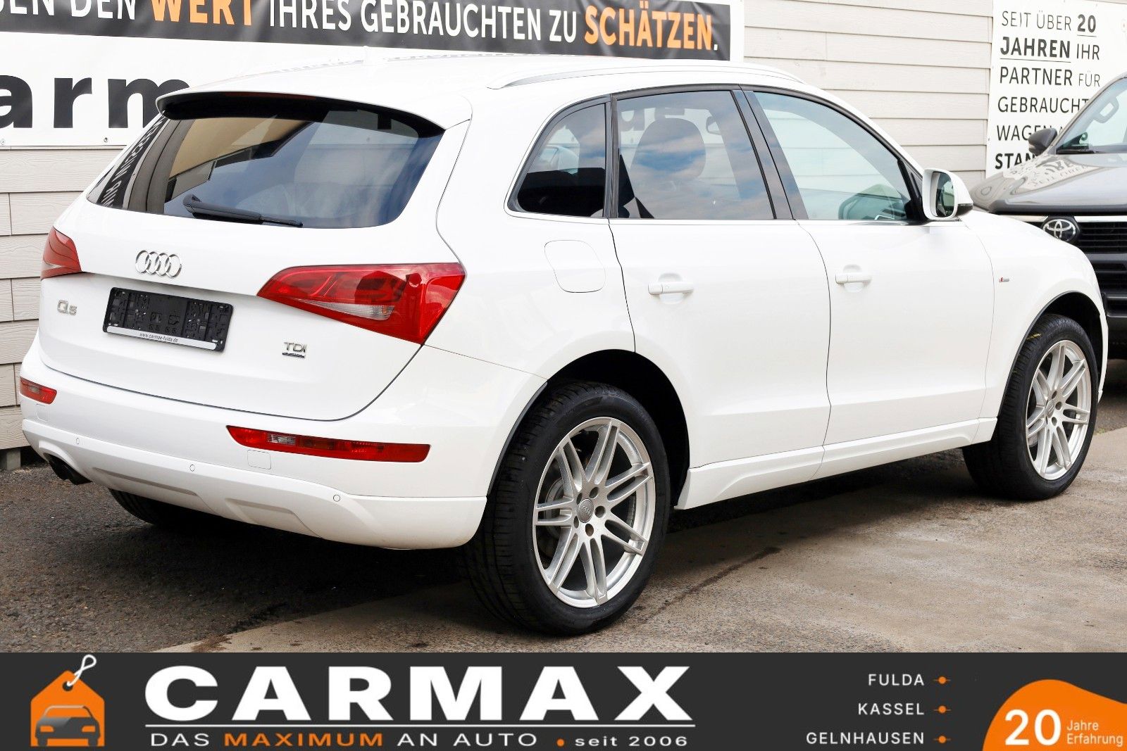 Fahrzeugabbildung Audi Q5 2.0 TDI quattro S line T.Leder,Navi,SH,20"