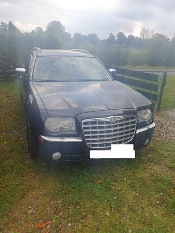 Chrysler 300C an Bastler