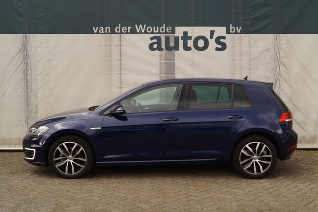 Volkswagen Golf e-Golf 36kWh automatik -NAVI-LEER-ACC-LED-E