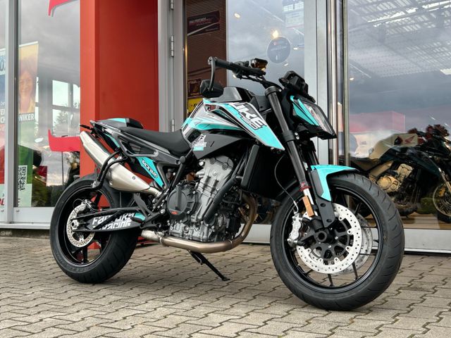 KTM 790 Duke L - Umbau -  Grafic Kit + Zubehör