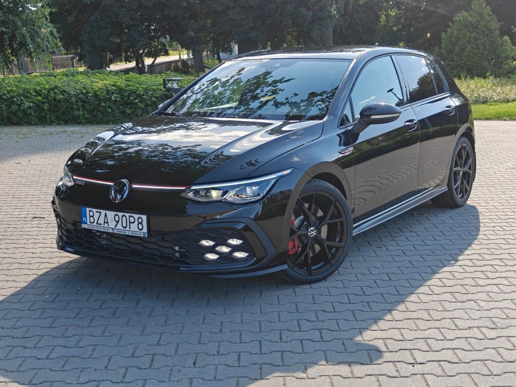 Image of Volkswagen Golf