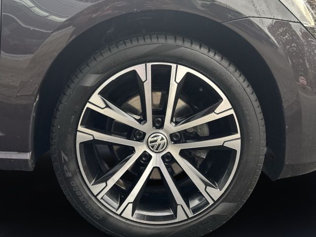 Golf VII 1.2 TSI Lounge XENON 17 ALU PDC GRA