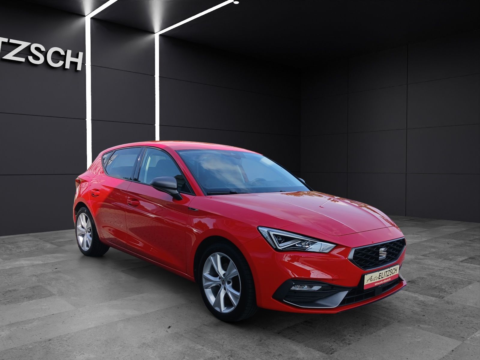 Fahrzeugabbildung SEAT Leon TSI FR-Line LED AHK GRA RFK LM