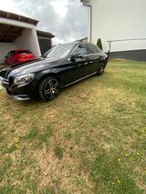 Mercedes-Benz Mercedes Benz 220d - Mercedes-Benz 220 aus 2015