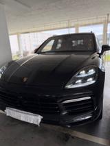 Porsche Cayenne 3.0 V6 Tiptronic - - Porsche Gebrauchtwagen in Freiburg