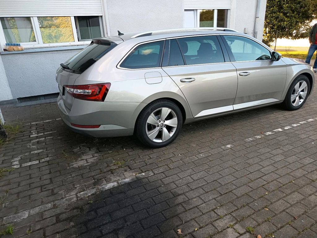 Image of Skoda Superb