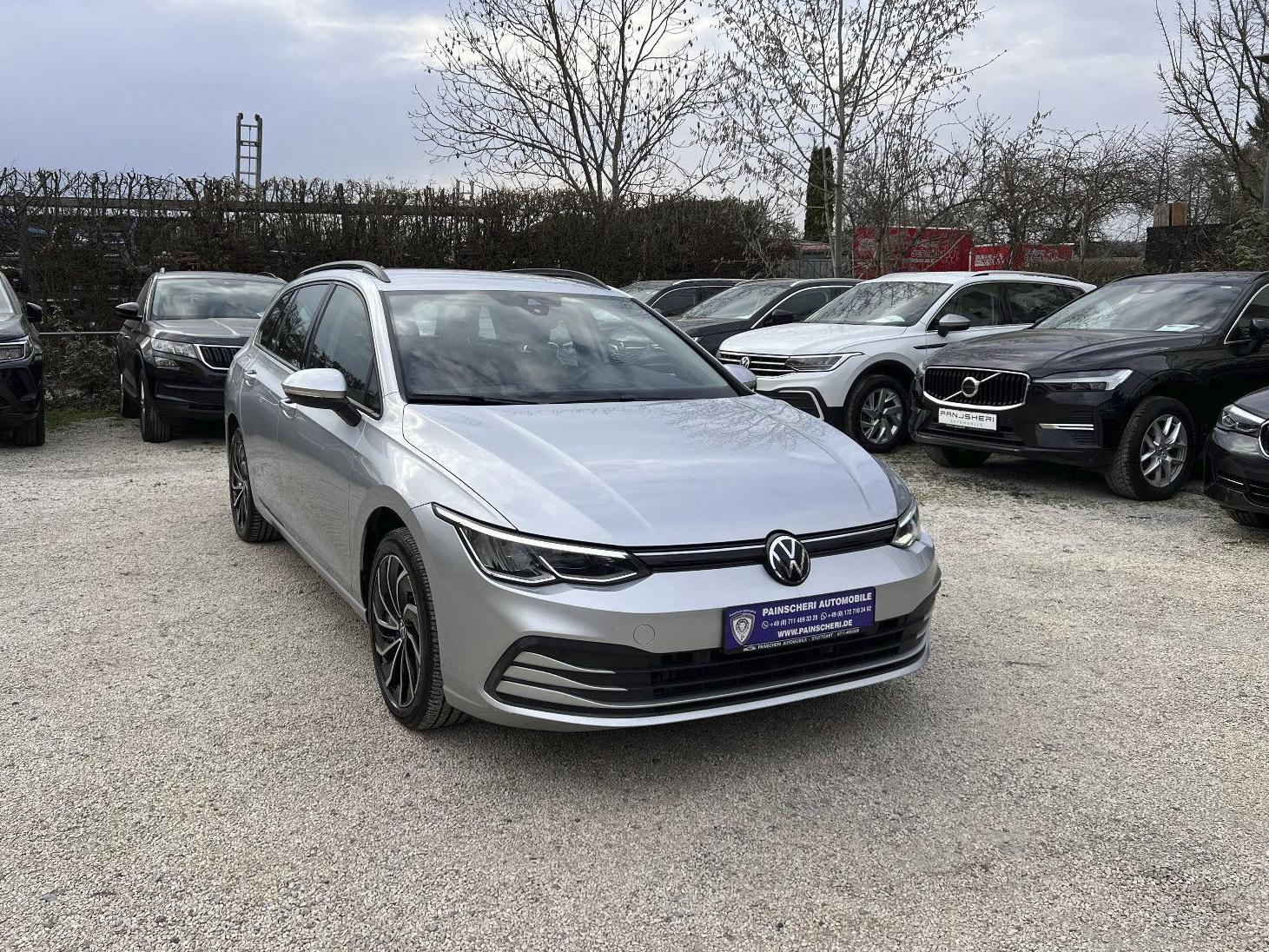 Volkswagen Golf 8 Variant Life 2.0 TDI DSG ACC+LED+AHK+SPUR